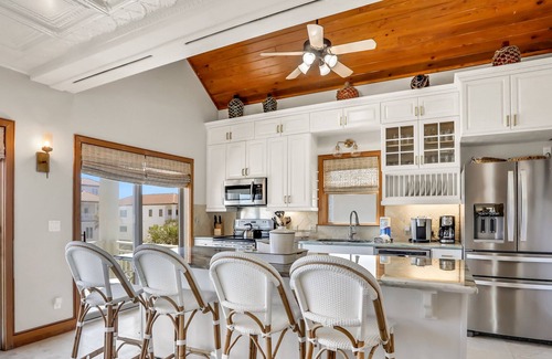 East End Other | Dog-friendly Gulf-view home with elevator, private pool, grill, wet bar, tennis
