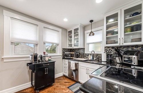 Plymouth House | Dog-friendly, historical home with cookout-ready backyard, home office, AC & W/D