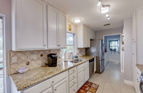 Port Charlotte House | Dog-friendly home with enclosed lanai & washer/dryer - snowbird-friendly