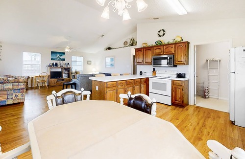 Fort Morgan House | Dog-friendly home near the beach with grill, central AC & balcony
