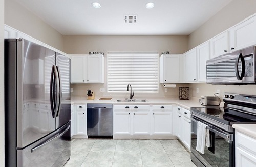 Gold Canyon House | Dog-friendly home with private heated pool, enclosed backyard, patio, grill, W/D