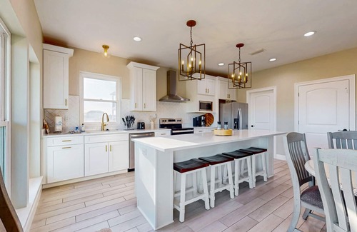 Gulf Shores House | Dog-friendly home w/water view, shared pool, grill & EV charger, walk to beach