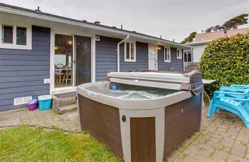 Waldport House | Dog-friendly home with ocean views, beach access, & outdoor firepit, hot tub