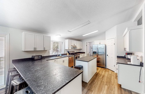 Bandon House | Dog-friendly house near golf & beach access with firepit, grill, & pellet stove