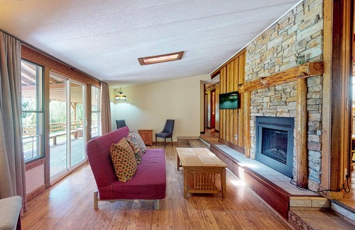 Covington House | Dog-friendly house & studio w/ a deck, private hot tub, firepit, & large yard