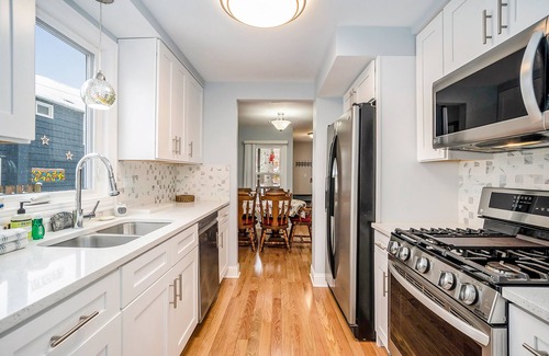 South Haven House | Dog-friendly house with private washer/dryer, Pack 'n Play, gas grill