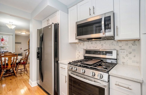 South Haven House | Dog-friendly house with private washer/dryer, Pack 'n Play, gas grill