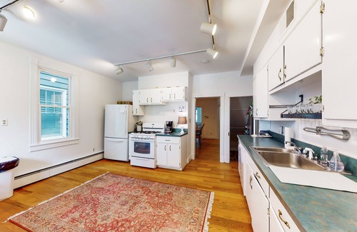 Murray Hill House | Dog-friendly house with yard, deck, firepit, washer/dryer & AC - near golf