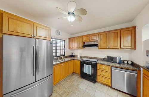 San Jose del Cabo House | Dog-friendly home with washer/dryer, private pool, & rooftop deck