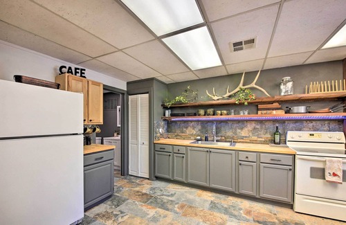 Noxon House | Dog-Friendly Noxon Retreat w/ Pond Access!