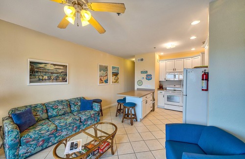 Hatteras Condo | Dog-friendly oceanfront condo with balcony, outdoor pool, hot tub, and central AC