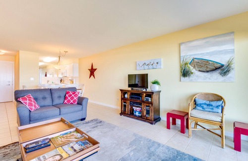 Neskowin Condo | Dog-Friendly Oceanfront Condo with Sweeping Views and Beach Access