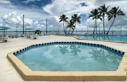 Cudjoe Key House | Dog-Friendly resort community home with pool, hot tub & tennis court access