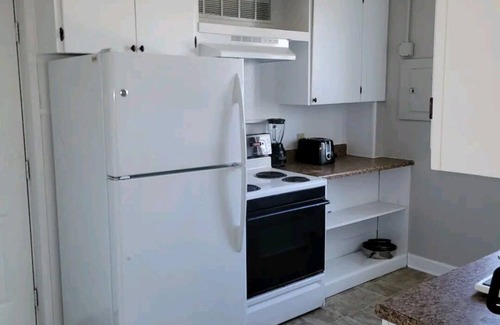 Cassville House | Dog-friendly riverview home on the Mississippi!