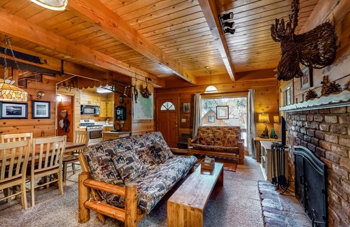 Shaver Lake House | Dog-Friendly Shaver Lake Home w/Wood Interior & Porch, WiFi, W/D - Near Lake