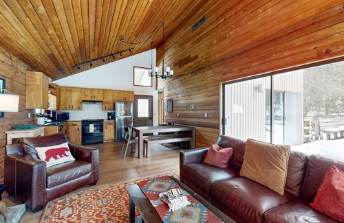 Black Butte Ranch House | Dog-friendly house with pool, hot tub, fitness room, fireplace, grill, & deck