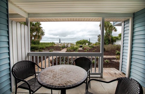 Indian Rocks Beach House | Dog-Friendly Beachfront Getaway