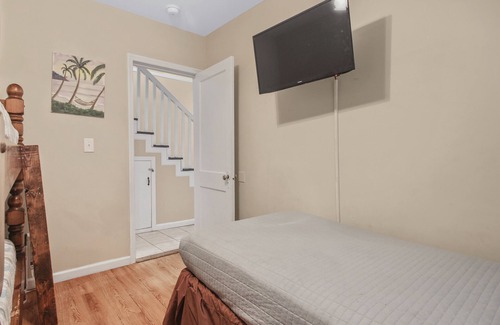 Crescent Beach House | Dog-friendly, beachside house with private deck & AC - walk to dining & shops