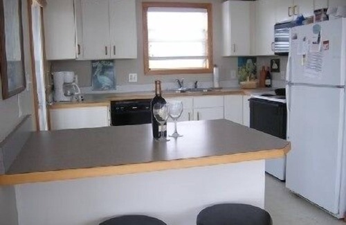 Carova Beach House | Dog Friendly - Wild Horses & Views - 4WD area