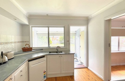 Vincentia House | Dog Stayz by the Bay