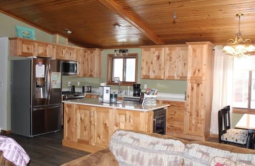 Tomahawk Cabin | Doherty’s All Seasons Lake House