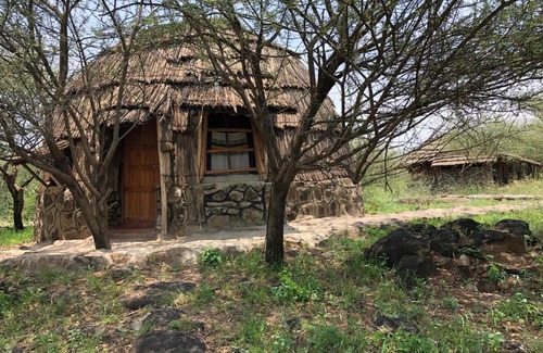 Afar Region Cabin | Doho Lodge & Hot Springs