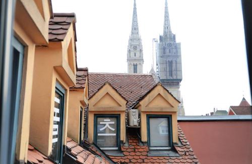 Donji Grad Apartment | Dolac Guesthouse