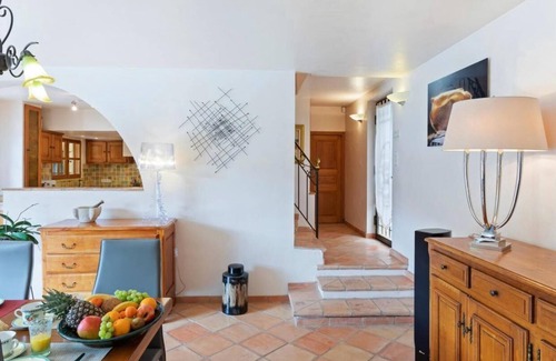 La Colle-sur-Loup Villa | Dolce Villa, Villa au Cœur de la Verdure