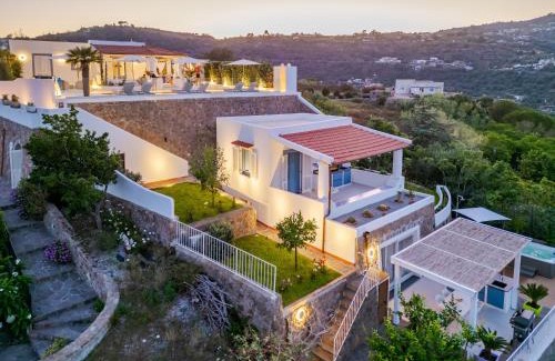 Monte Gallina Villa | Dolceterra Eolian Villas