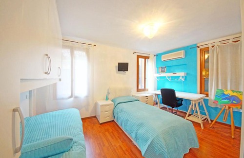 Dorsoduro Apartment | DolceVita Apartments N 382
