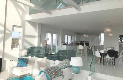 Ballyconneely House | Doleen Quay House