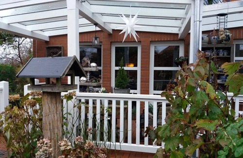 Wiesmoor House | Dollhouse Modern retreat