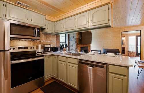 Caton Condo | Dolly's Castle unit 3