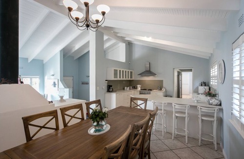 Simon's Town House | Dolphin Cottage with Amazing Views