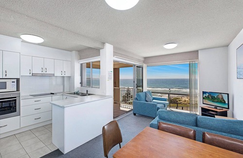 The Entrance Apartment | Dolphin Court 12 - Waterviews
