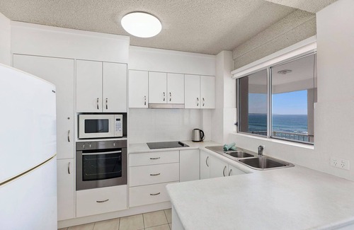 The Entrance Apartment | Dolphin Court 12 - Waterviews