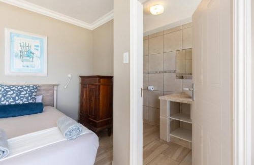 Ballito Apartment | Dolphin Cove 5 Ballito on the Beach