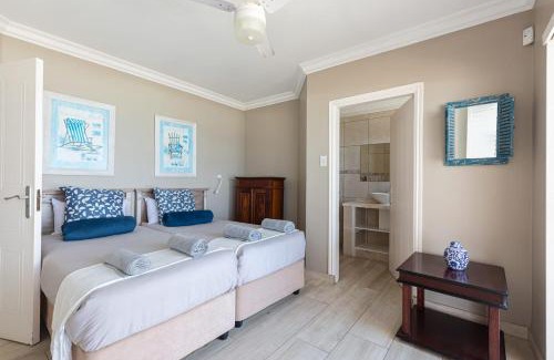 Ballito Apartment | Dolphin Cove 5 Ballito on the Beach