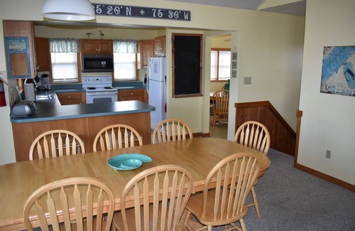 Avon House | Dolphin Delight