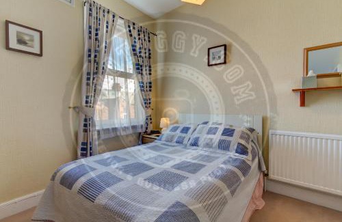Scarborough House | Dolphin Guesthouse