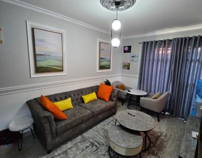 Ruiru House | Dolphin Homestays