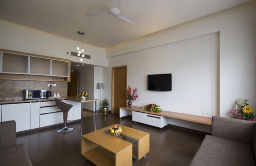 Dabagardens Hotel | Dolphin Hotel