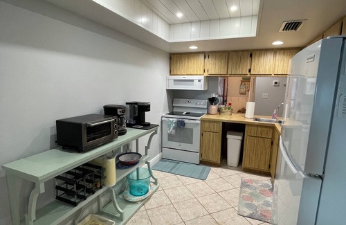 Ormond-by-the-Sea Condo | "Dolphin Lookout" Ocean front condo with gorgeous panoramic beach views