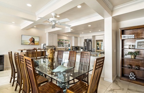 Kailua-Kona House | Dolphin Manor: Stunning Oceanfront Home w/Pool, Spa, A/C, Private Lanai