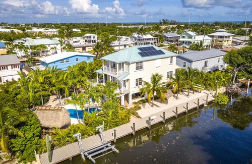 Marathon House | Dolphin Oasis, Waterfront, Heated Pool/Hot Tub, Pet Friendly, 2 Miles to Beach