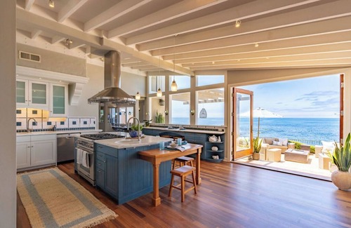 La Jolla House | Dolphin's Paradise Su