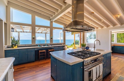 La Jolla House | Dolphin's Paradise Su