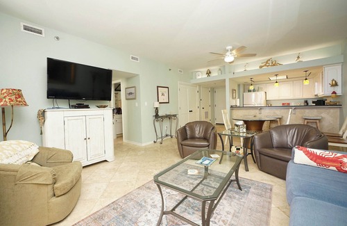 Holiday Isle Condo | Dolphin View: Home Away From Home! Best of Both Worlds - Beach and Harbor!