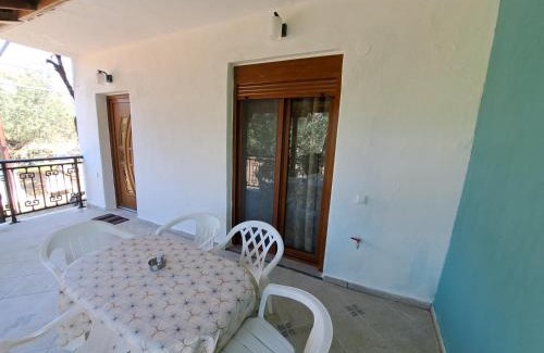 Koinira Apartment | Dolphins House