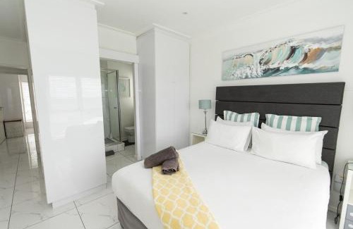 Summerstrand Apartment | Dolphins View Luxury Apartment